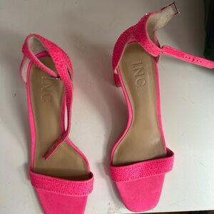 Beautiful, hot pink fuchsia shoes
